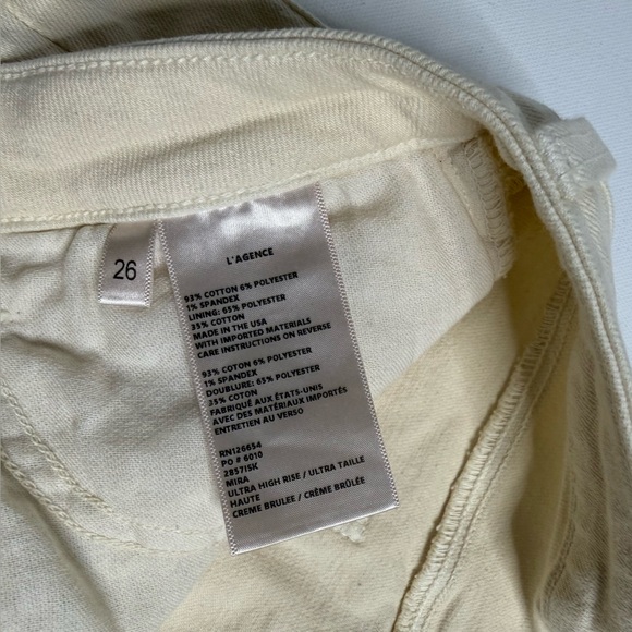 L'AGENCE Mira Ultra High Rise Micro Bootcut Jeans Cropped Creme Brulee - Picture 8 of 9